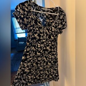 Black and white cotton mini dress